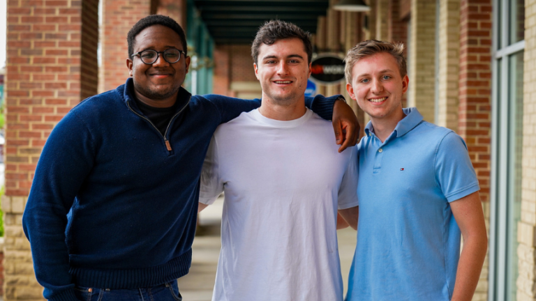 Laborup launches as a connection point for blue collar workers