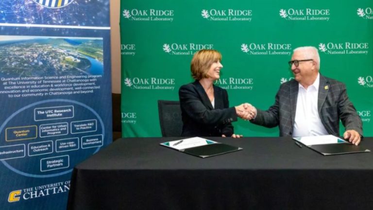 UT at Chattanooga and ORNL formalize their collaborations around quantum