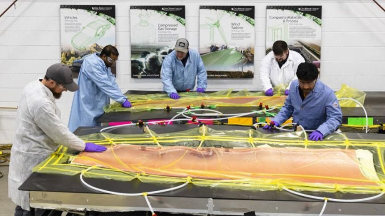 ORNL researchers honored with a prestigious “ACE Award for Composites Excellence”
