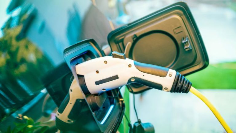 Tennessee ahead of many Southeast states in EV registrations
