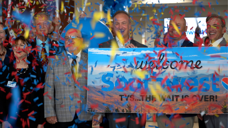 At last! After decades, Southwest Airlines is coming to Knoxville