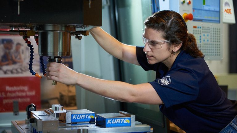 Knoxville-based IACMI launches national ‘Rising Stars’ awards to honor manufacturing talent